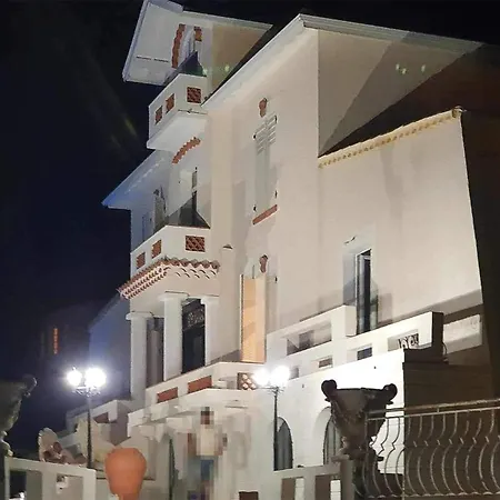 Beautiful In Saint-raphael With Kitchen Apartment Saint-Raphael (Var)