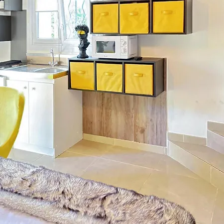 Beautiful In Saint-raphael With Kitchen Saint-Raphael (Var)